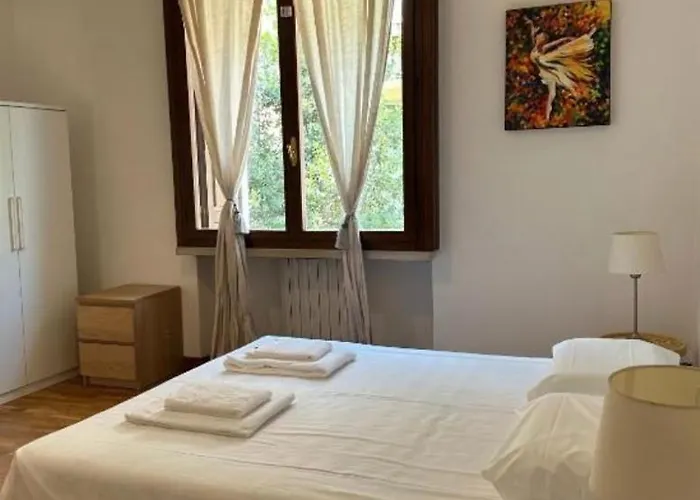 Marcella Grand * Verona